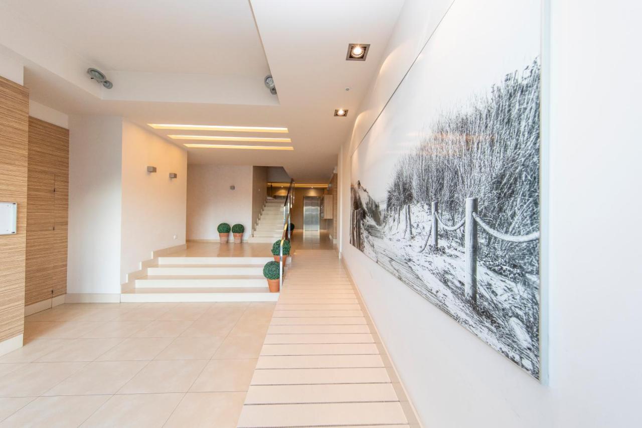 Apartagal-Urbanizacion Foz II エクステリア 写真