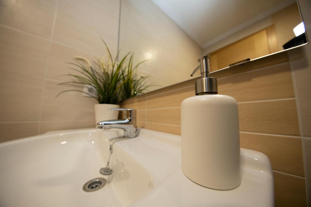 Apartagal-Urbanizacion Foz II エクステリア 写真