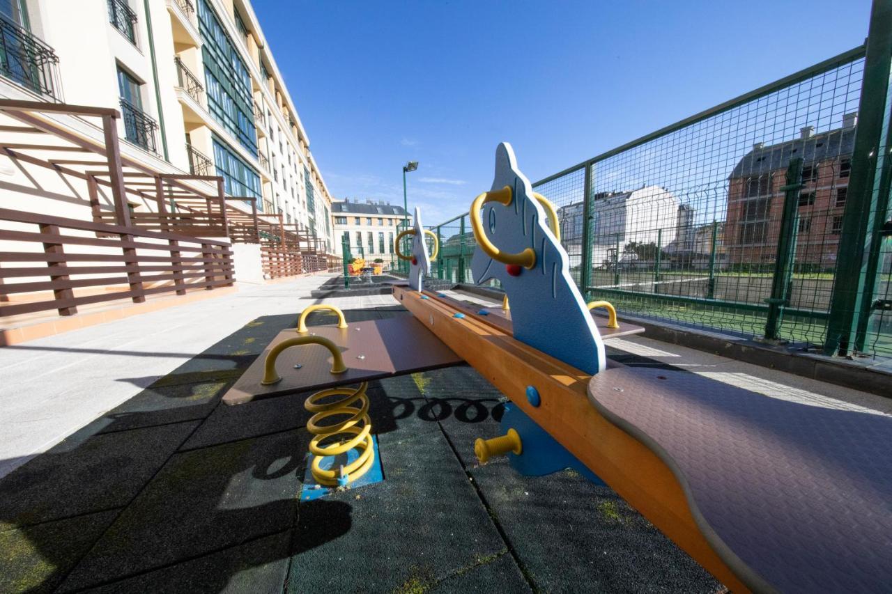 Apartagal-Urbanizacion Foz II エクステリア 写真
