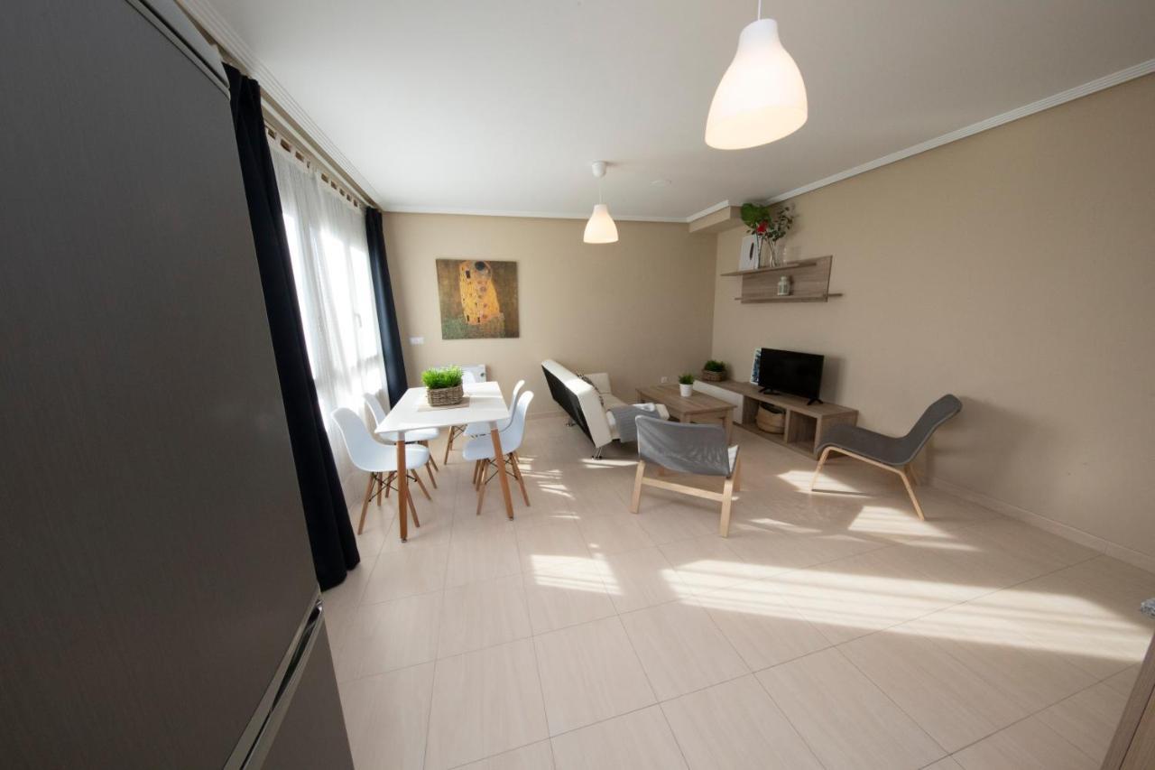Apartagal-Urbanizacion Foz II エクステリア 写真