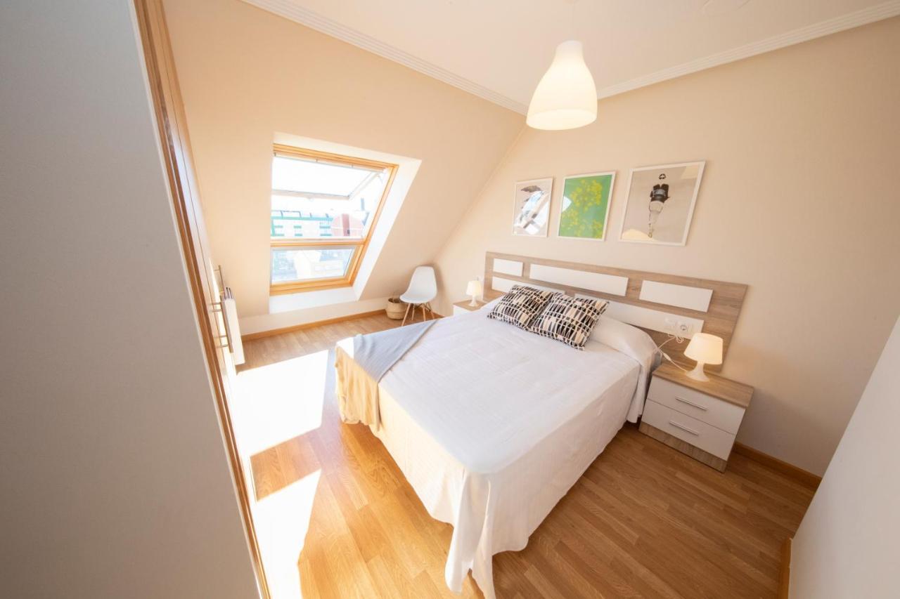 Apartagal-Urbanizacion Foz II エクステリア 写真