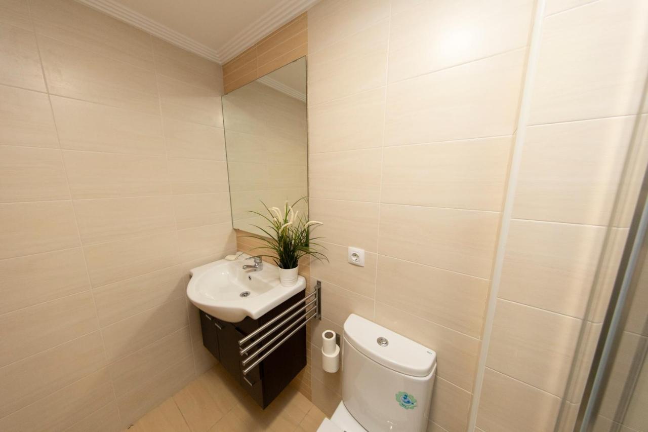 Apartagal-Urbanizacion Foz II エクステリア 写真