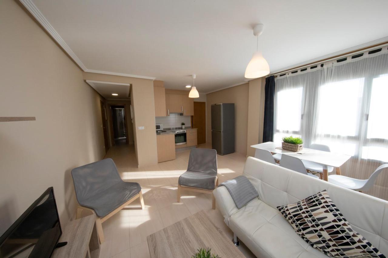 Apartagal-Urbanizacion Foz II エクステリア 写真