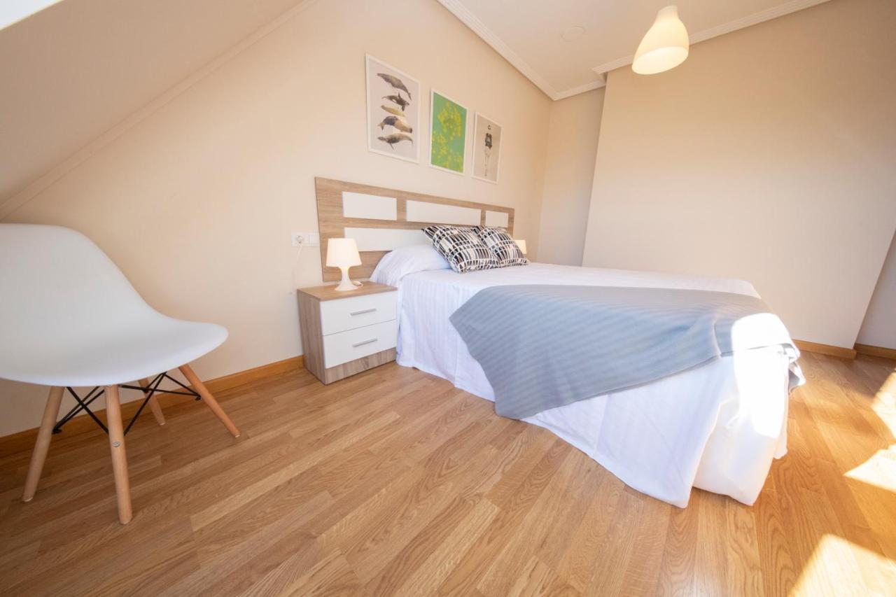 Apartagal-Urbanizacion Foz II エクステリア 写真