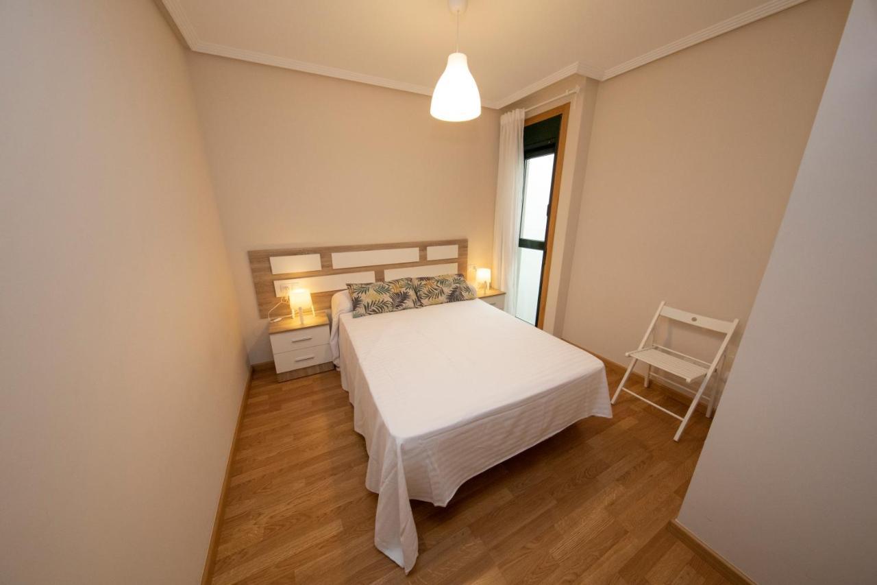Apartagal-Urbanizacion Foz II エクステリア 写真
