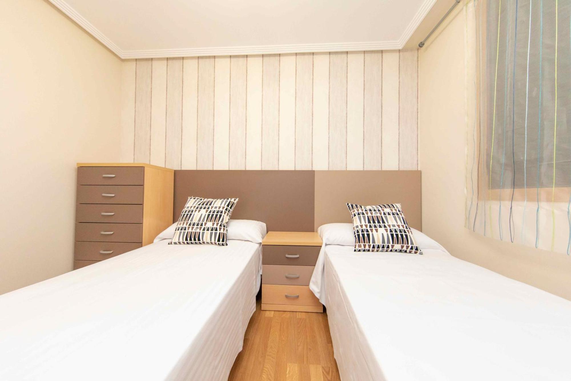 Apartagal-Urbanizacion Foz II エクステリア 写真